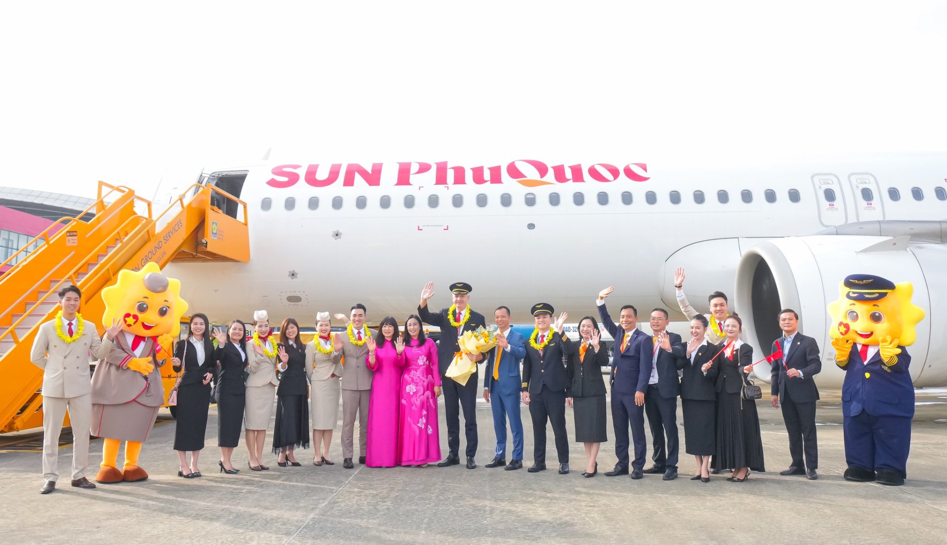 Sun PhuQuoc Airways khai trương đường bay kết nối Hà Nội/TP.HCM với Đà Nẵng