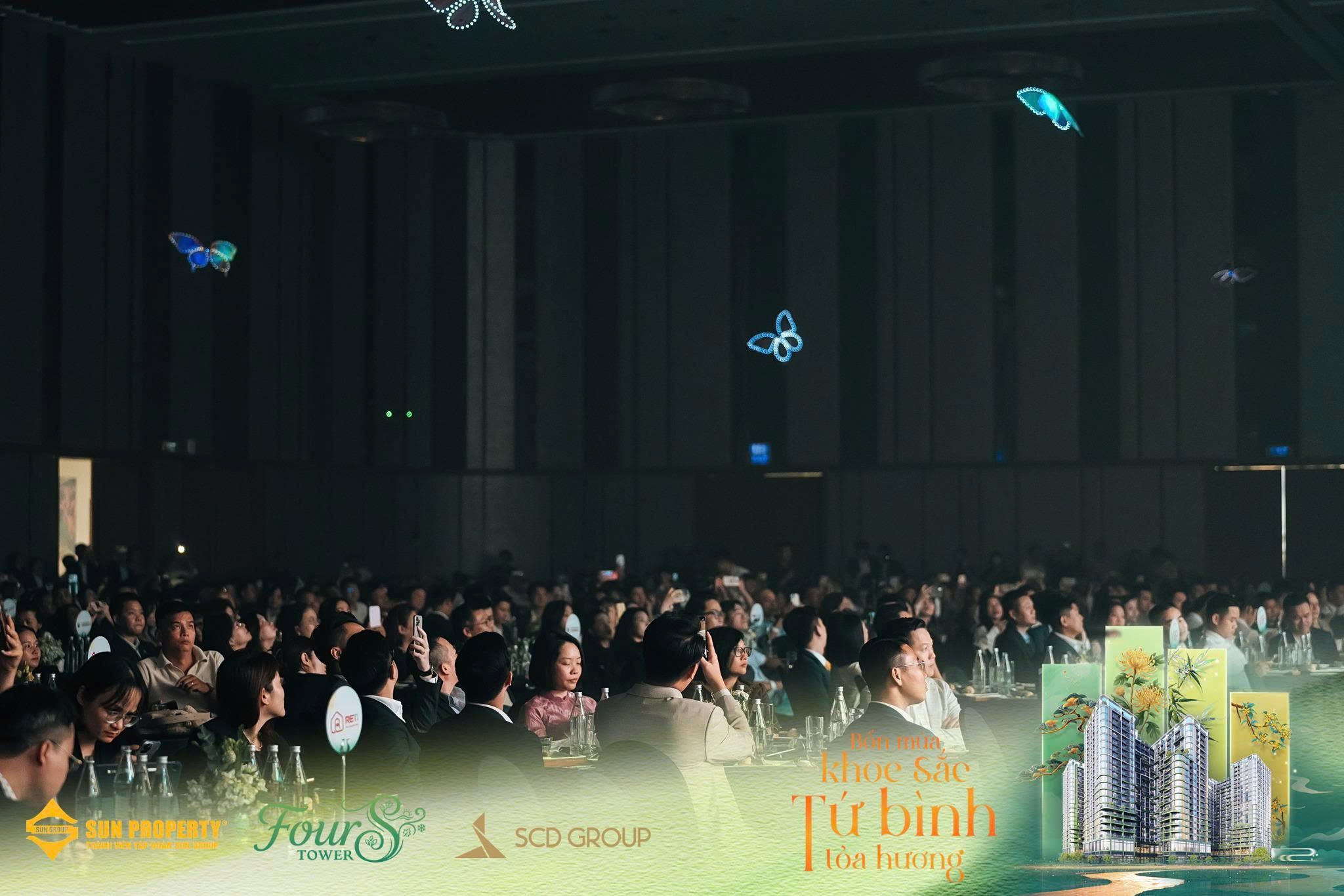 Sự kiện với sự tham gia đông đảo của quý khách hàng.