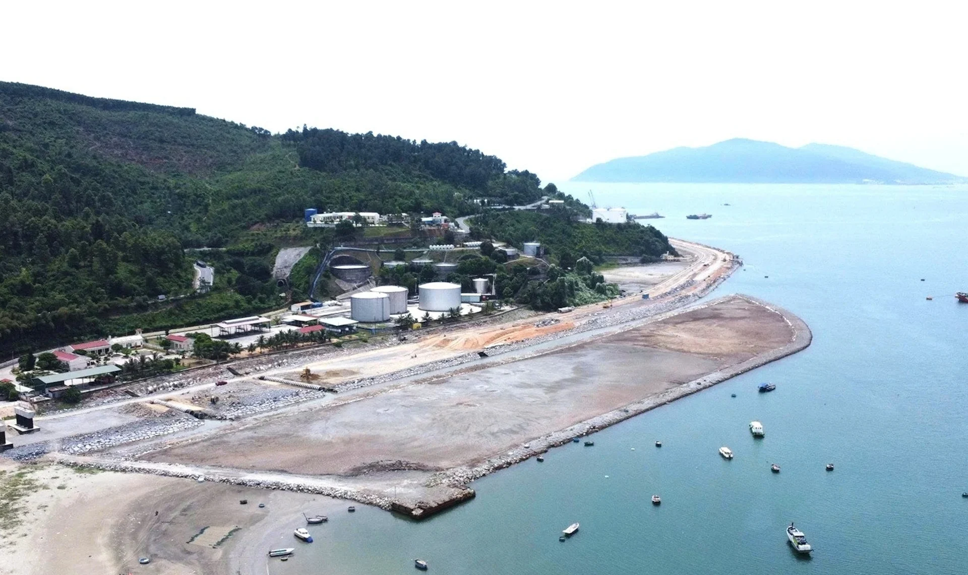 Cảng Liên Chiểu được quy hoạch, đầu tư và xây dựng tại phường Hải Vân, TP. Đà Nẵng. Ảnh: V.X.