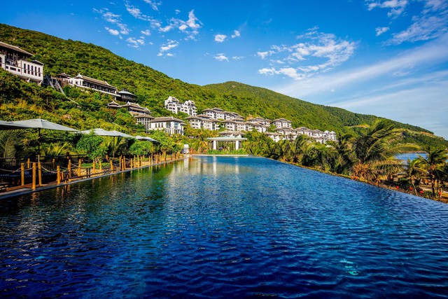 InterContinental Da Nang Sun Peninsula Resort - tuyệt tác kiến trúc định vị Đà Nẵng như một điểm đến nghỉ dưỡng cao cấp. Ảnh: Ánh Dương.