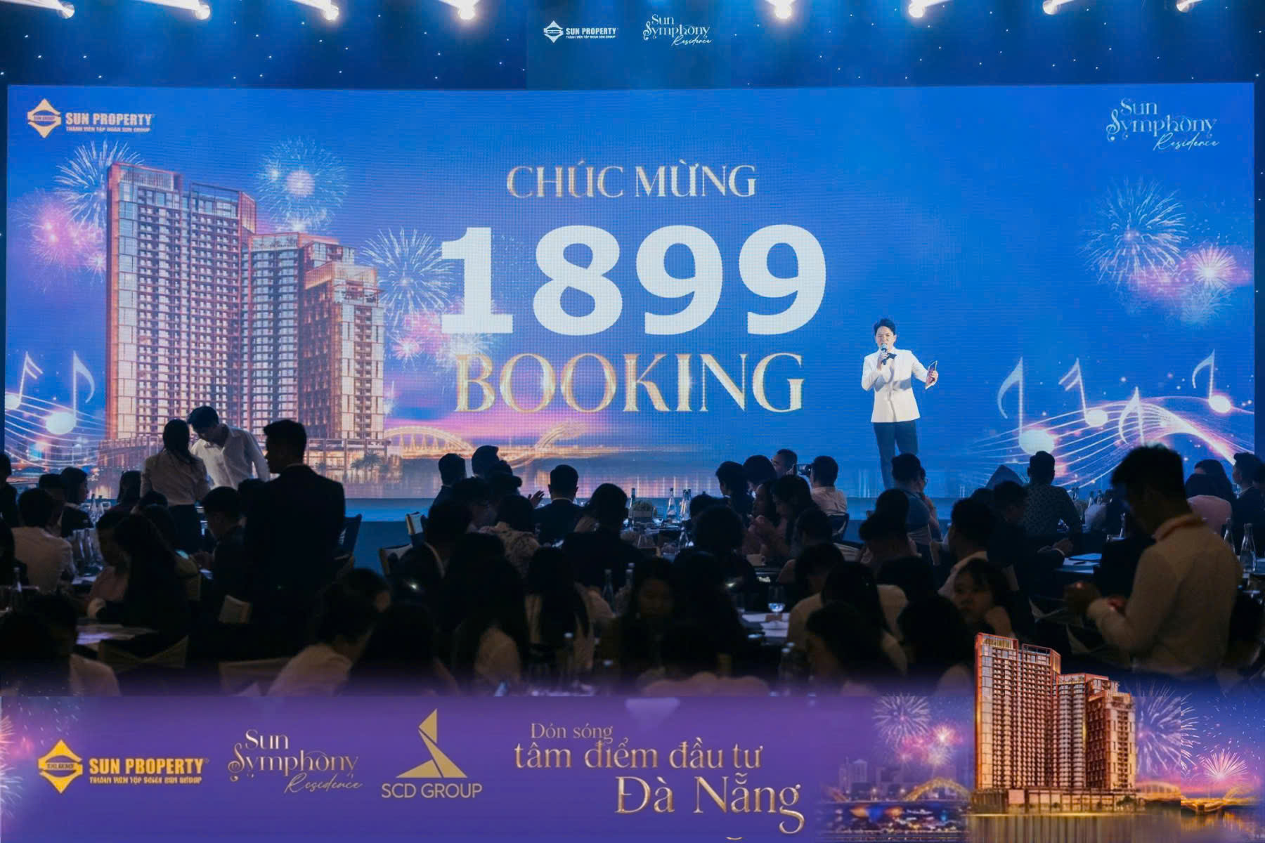 Bùng nổ booking ngay tại sự kiện giới thiệu Symphony 5. Ảnh: Sun Property.