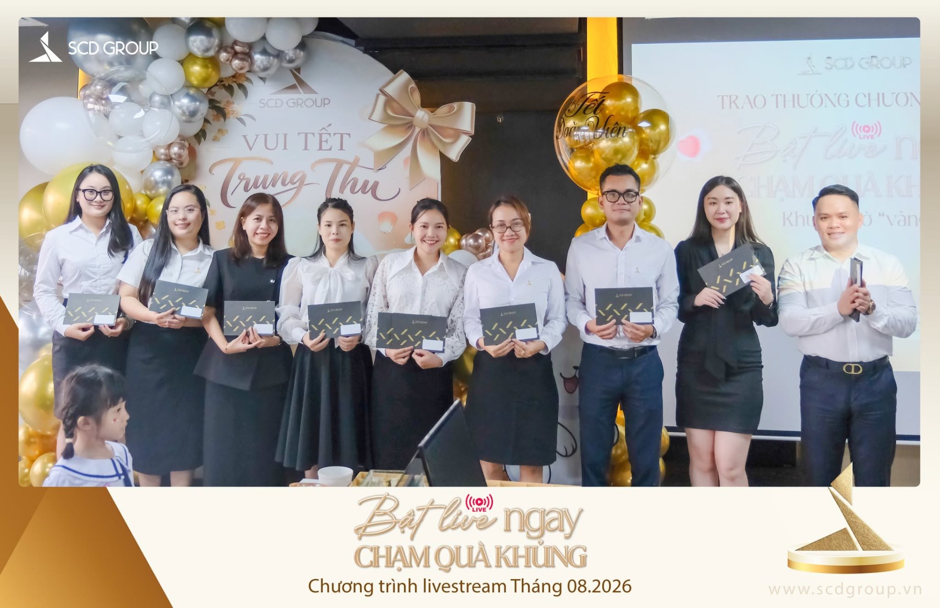 SCD Group vinh danh những “chiến binh” xuất sắc chương trình “Bật Live Ngay – Chạm Quà Khủng”